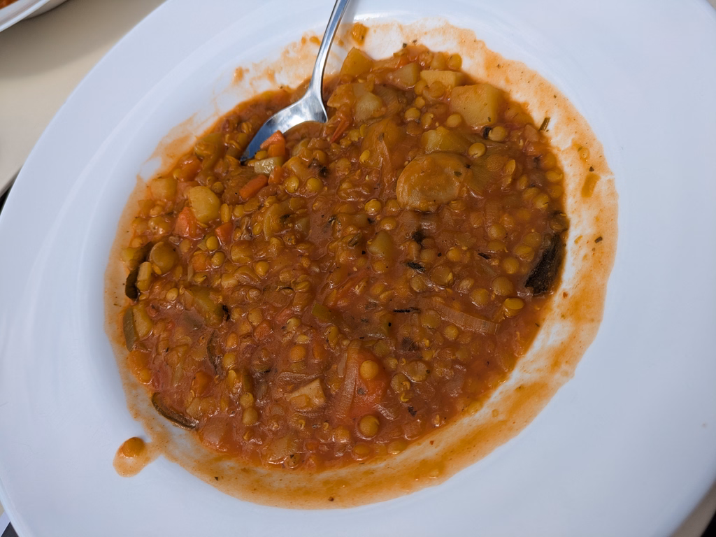 Veganes Linsen - Curry - Dal mit Gemüse und Ingwer - Image 2