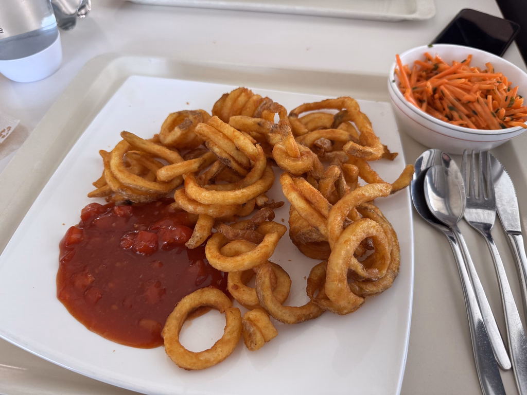 Gebackene Kartoffelspiralen mit Sweet - Chili - Dip