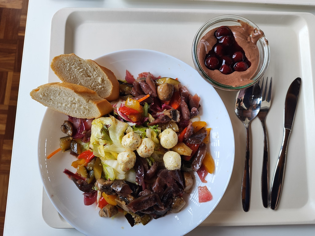 Antipasti - Teller mit Baguette - Image 1